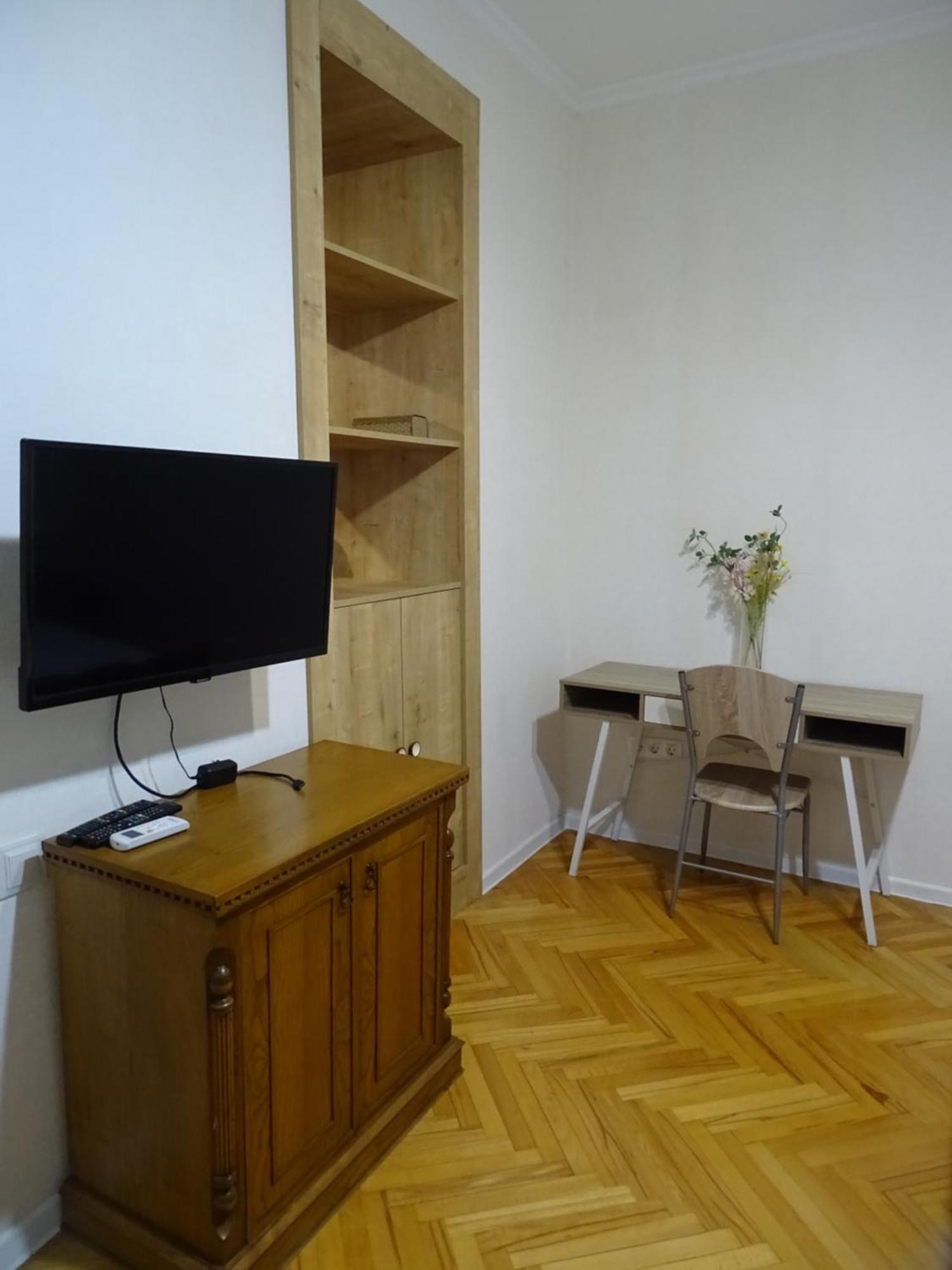 Vake Super Quiet And Comfy Apartment With A Yard Тбилиси Экстерьер фото